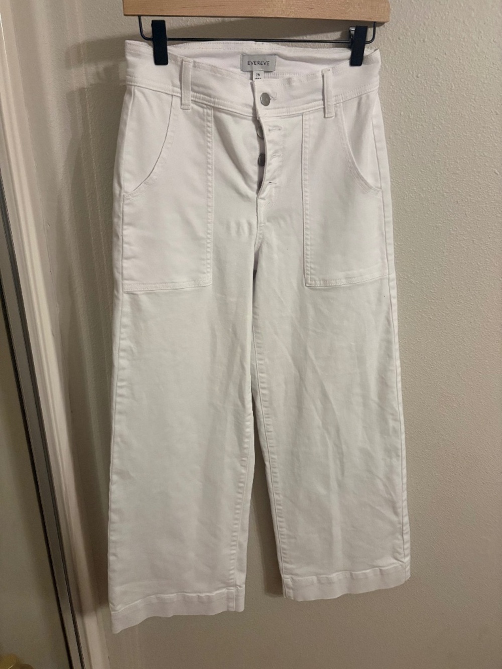White wide leg pants